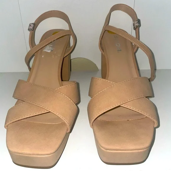 Nude platform heels flesh tone heels beige heels - Picture 2 of 7